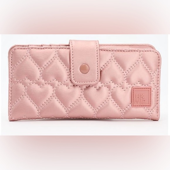 IHKWIP Women’s RFID Heart Quilted Wallet NWT!! - Picture 9 of 13